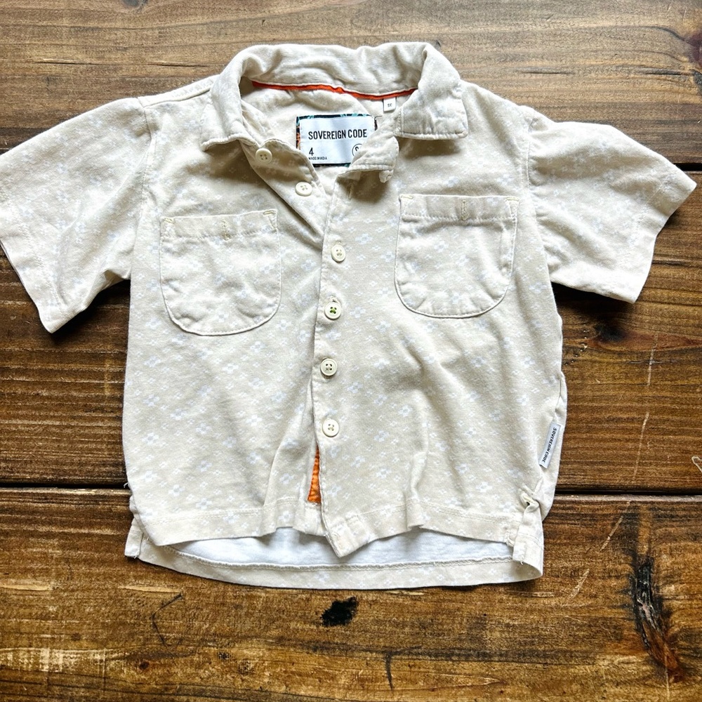 Sovereign Code Kids Cream Short Sleeve Button Down Shirt Size 4